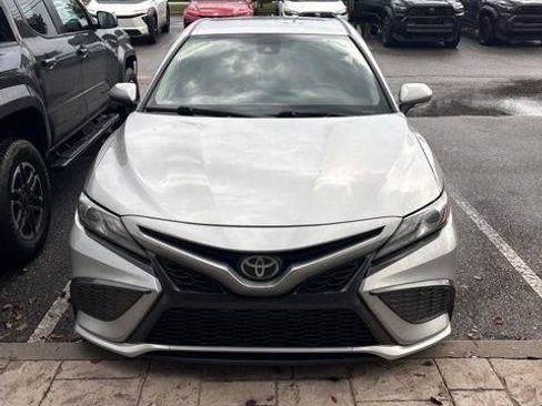 Used 2021 Toyota Camry XSE FWD image 16