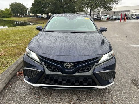 Used 2022 Toyota Camry XSE image 8