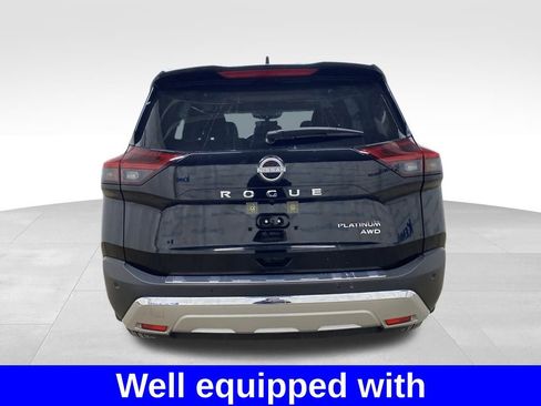 Used 2023 Nissan Rogue Platinum w/ Platinum Premium Package image 3