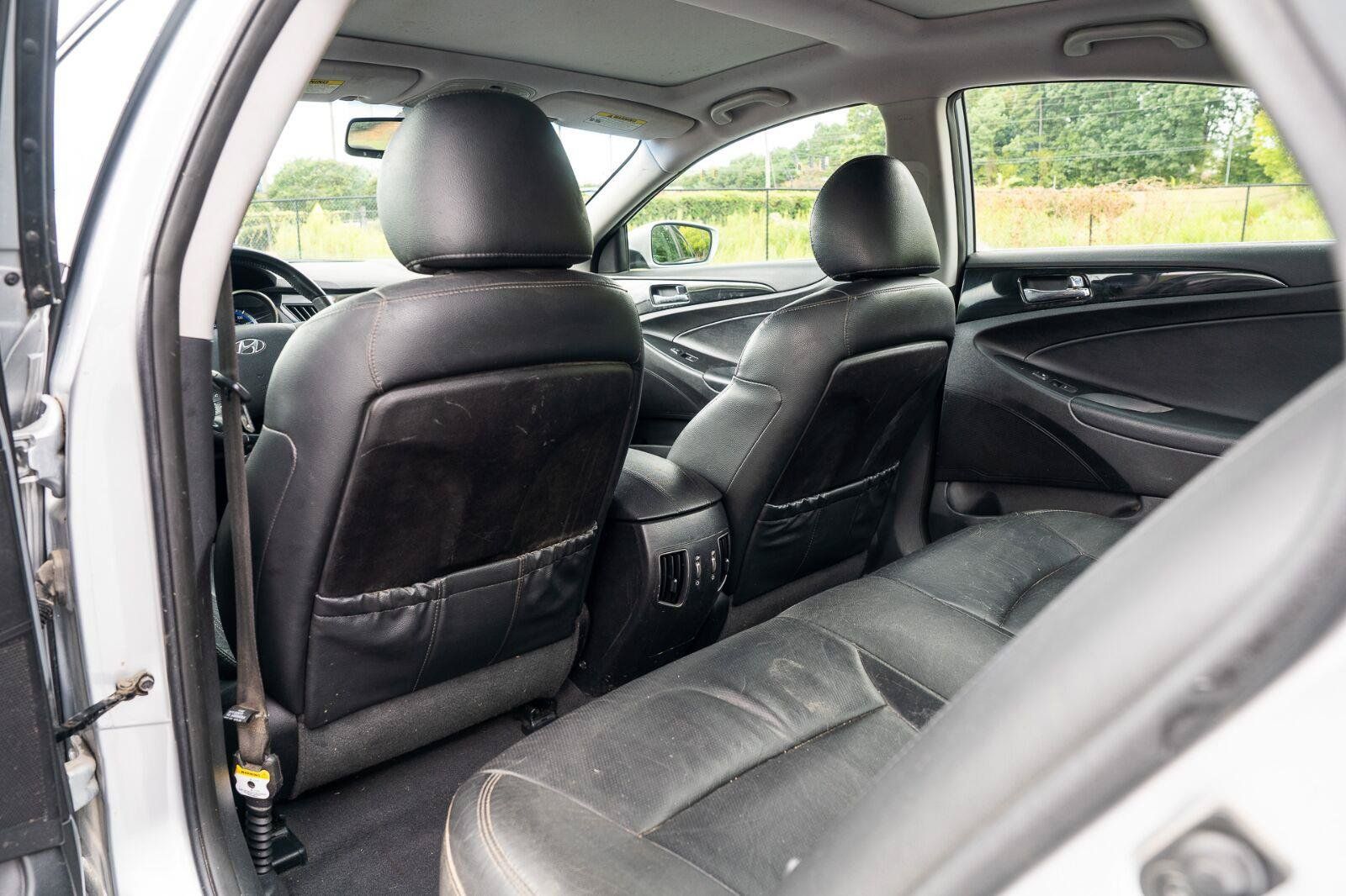 Used 2012 Hyundai Sonata Limited FWD image 25