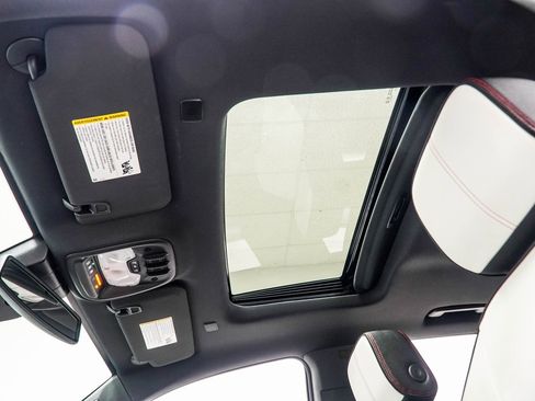 Used 2024 GMC Canyon AT4X image 37