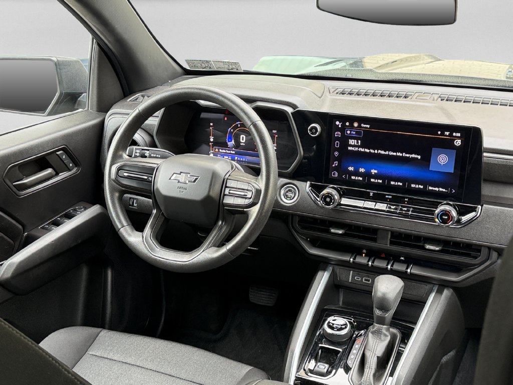 Used 2023 Chevrolet Colorado Trail Boss AWD/4WD image 15