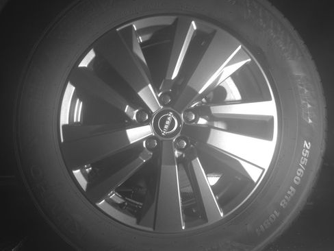 Used 2025 Nissan Pathfinder SV AWD/4WD image 14