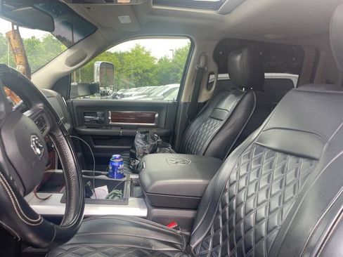 Used 2012 RAM 3500 Laramie w/ Max Tow Pkg AWD/4WD image 9