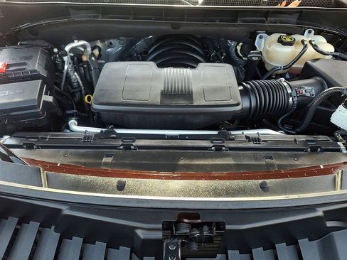 Used 2023 GMC Yukon XL Denali w/ LPO, Floor Liner Package AWD/4WD image 27