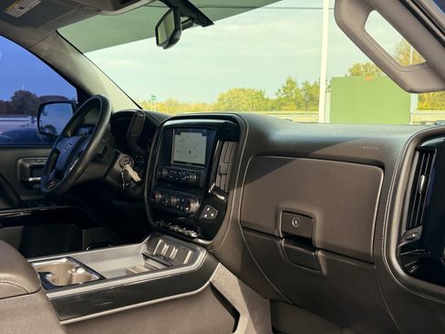 Used 2017 Chevrolet Silverado 1500 LTZ Z71 w/ LTZ Plus Package image 32