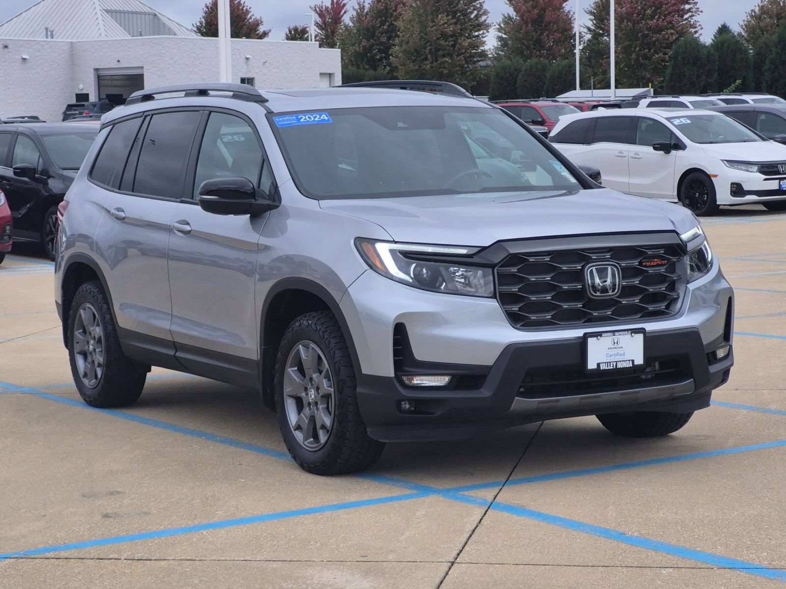 Used 2024 Honda Passport TrailSport image 4