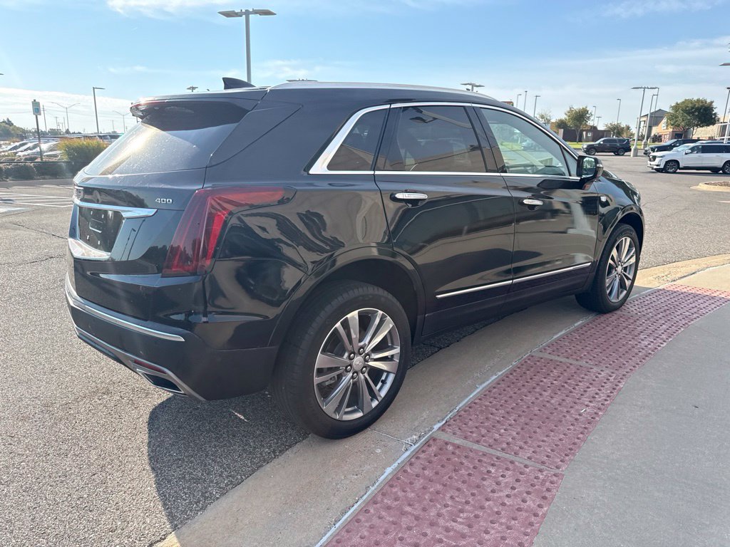 Used 2025 Cadillac XT5 Premium Luxury FWD image 4