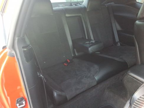 Used 2016 Dodge Challenger R/T Scat Pack w/ Leather Interior Group image 29