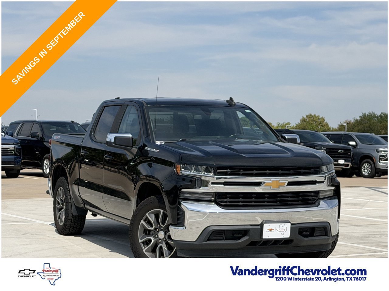 Used 2022 Chevrolet Silverado 1500 LT AWD/4WD image 2