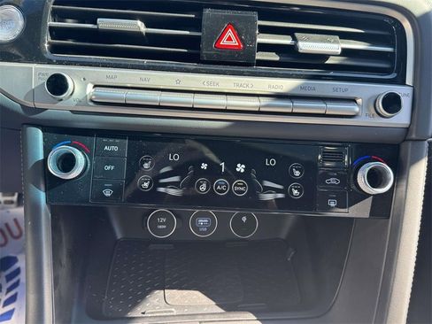 Used 2025 Genesis G70 3.3T Advanced w/ Sport Prestige Package image 28