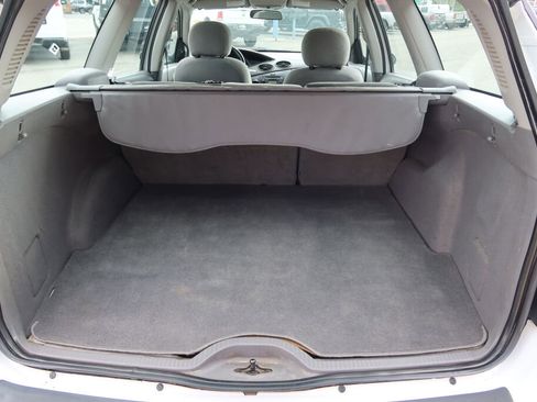 Used 2003 Ford Focus SE image 7