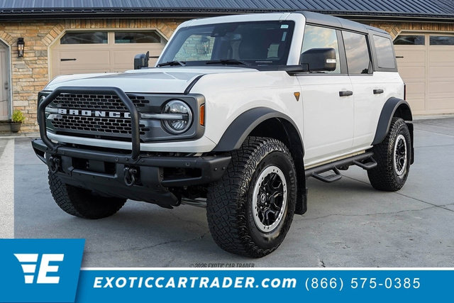 Used 2023 Ford Bronco Badlands w/ Sasquatch Package AWD/4WD image 1