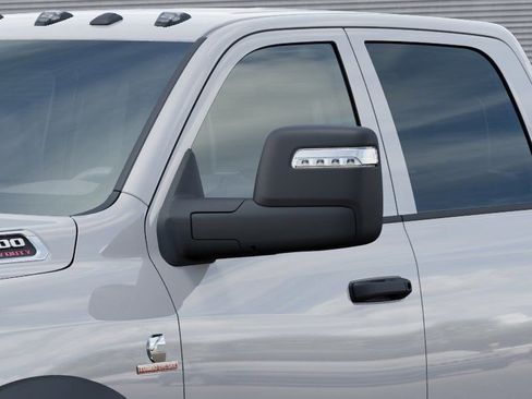 New 2026 RAM 5500 Tradesman AWD/4WD image 13