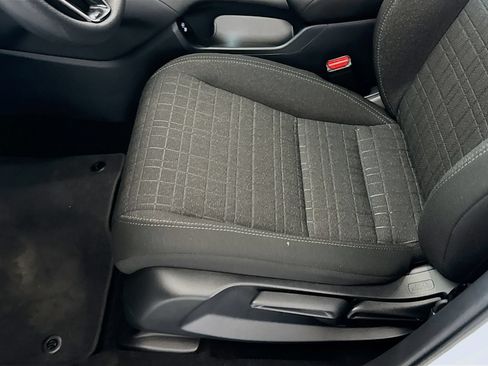 Used 2025 Honda HR-V LX image 11