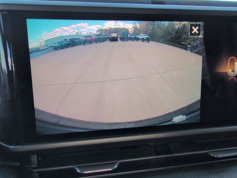 Used 2024 Jeep Wrangler Sport image 26