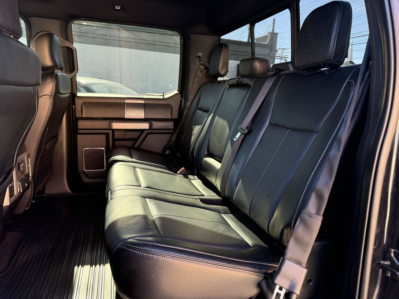 Used 2020 Ford F150 Lariat w/ Equipment Group 502A Luxury AWD/4WD image 21