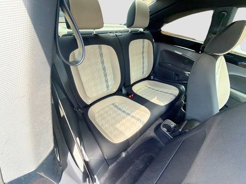 Used 2018 Volkswagen Beetle 2.0T Coast FWD image 26