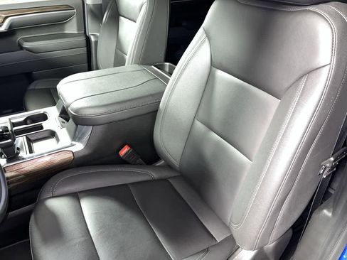 Used 2025 Chevrolet Silverado 1500 RST w/ Convenience Package II AWD/4WD image 15