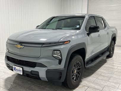 New 2025 Chevrolet Silverado EV LT