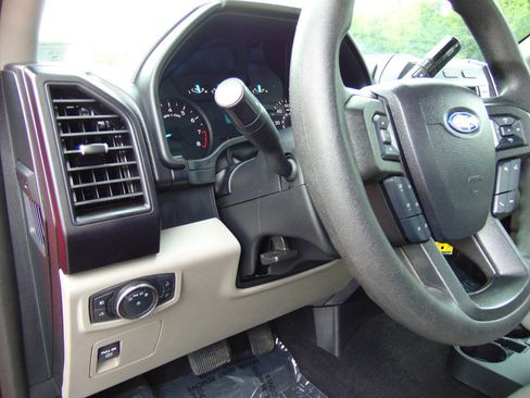 Used 2019 Ford F150 XL w/ XL Power Equipment Group AWD/4WD image 12