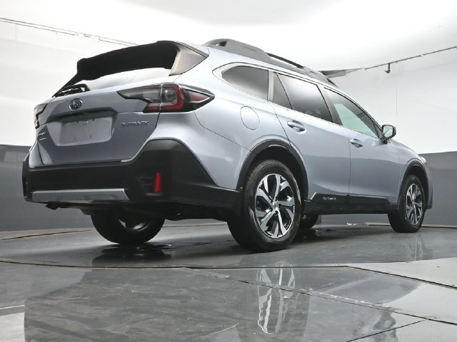 Used 2021 Subaru Outback Limited w/ Popular Package #2 AWD/4WD image 43