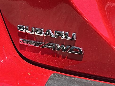 Used 2024 Subaru Crosstrek 2.5i Limited AWD/4WD image 7