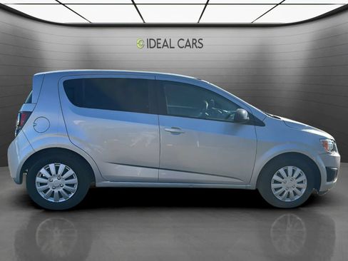 Used 2016 Chevrolet Sonic LS FWD image 6