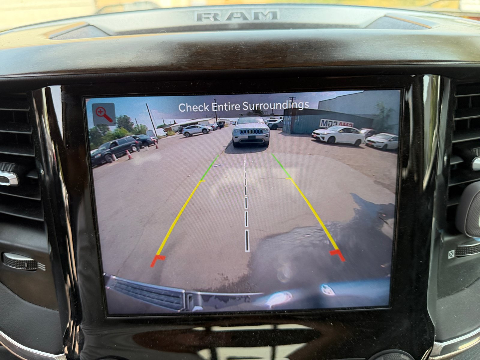 Used 2022 RAM 1500 Laramie AWD/4WD image 24