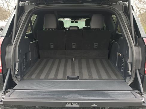 Certified 2025 Ford Expedition Max Platinum w/ Stealth Appearance Package image 11