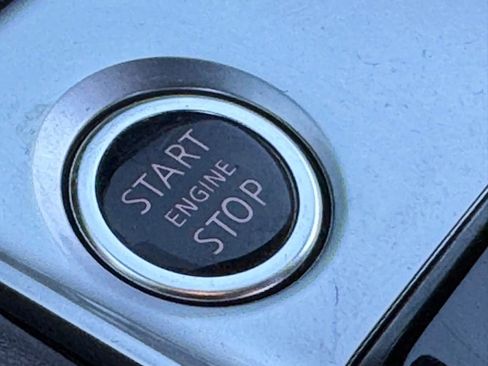 Used 2020 Nissan Altima 2.0 SR image 11