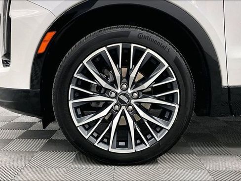 Used 2024 Cadillac XT4 Sport AWD/4WD image 10