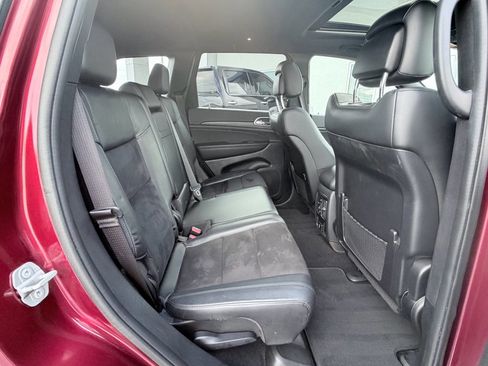 Used 2021 Jeep Grand Cherokee Laredo X image 26