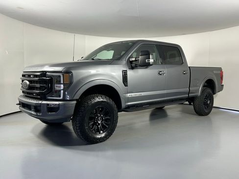 Used 2022 Ford F250 Lariat w/ Tremor Off-Road Package AWD/4WD image 3
