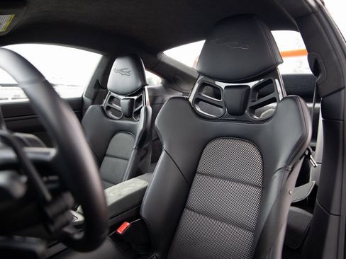 Certified 2024 Porsche 911 GT3 RS image 5