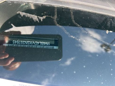 Used 2025 Nissan Altima 2.5 SV image 9