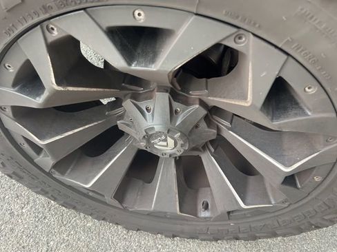 Used 2019 Ford F250 Lariat w/ Lariat Ultimate Package image 6