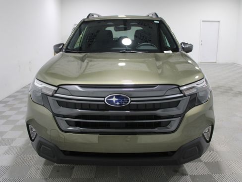 New 2026 Subaru Forester Premium image 31