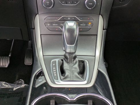 Used 2017 Ford Edge SEL w/ Equipment Group 201A image 15