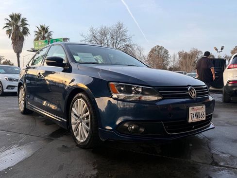 Used 2014 Volkswagen Jetta TDI image 3