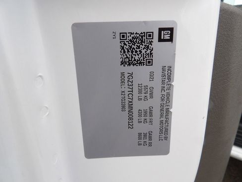 Used 2021 GMC Savana 3500 Extended w/ Power Convenience Package image 52