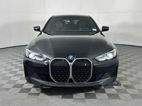 Used 2023 BMW i4 eDrive35 w/ Premium Package image 5
