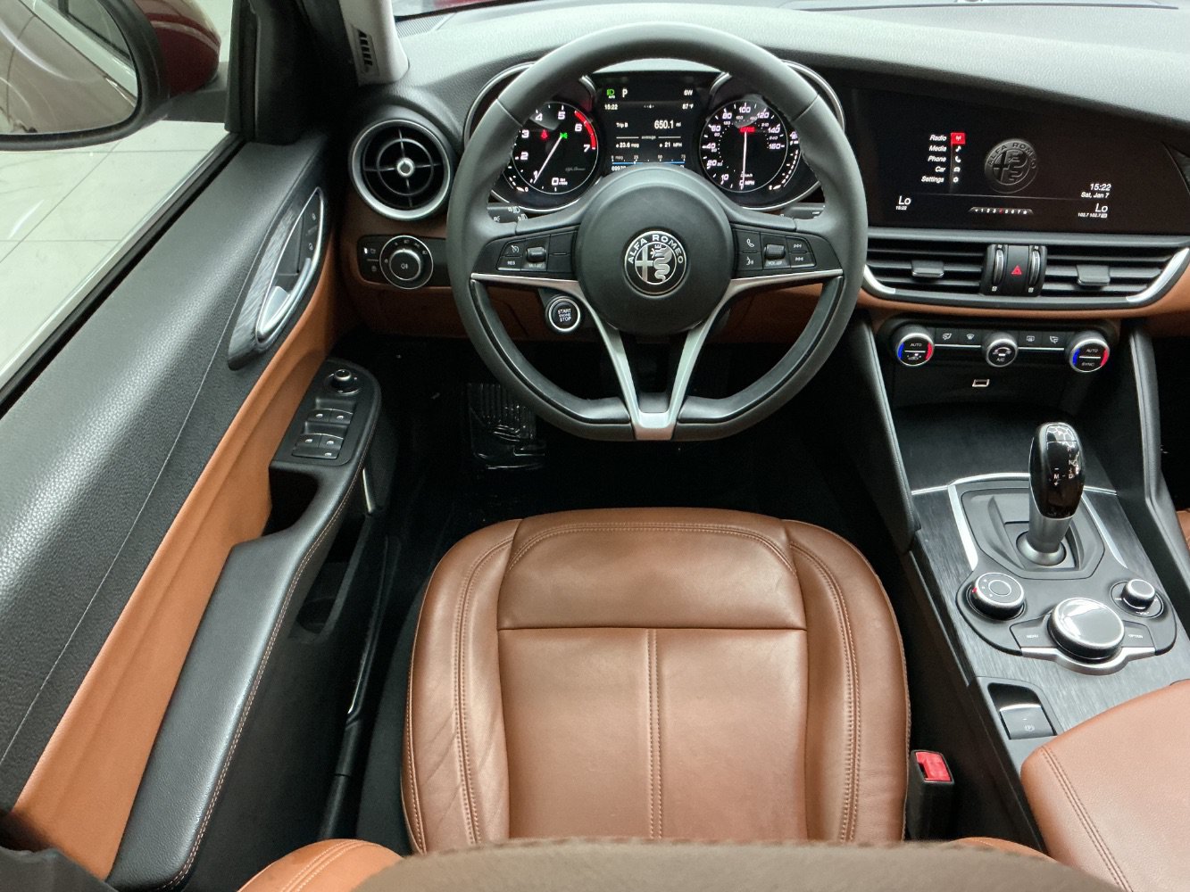 Used 2019 Alfa Romeo Giulia RWD image 30