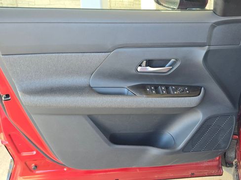 New 2026 Nissan Kicks SV image 11