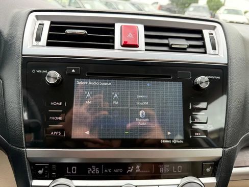 Used 2016 Subaru Outback 2.5i Limited w/ Popular Package #4 image 15