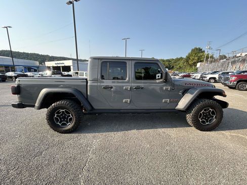 Used 2023 Jeep Gladiator Mojave w/ LED Lighting Group AWD/4WD image 8