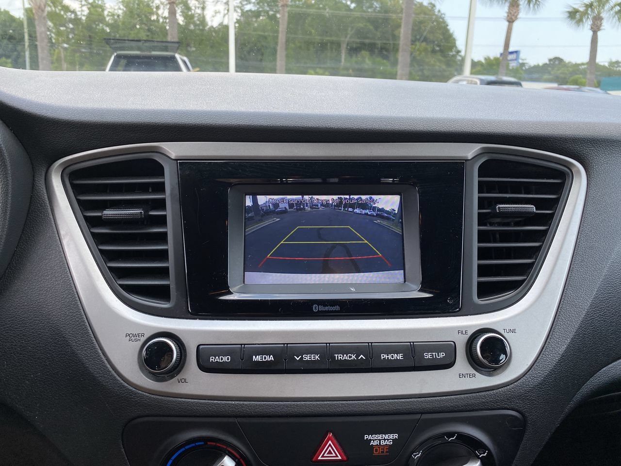 Used 2019 Hyundai Accent SE FWD image 26