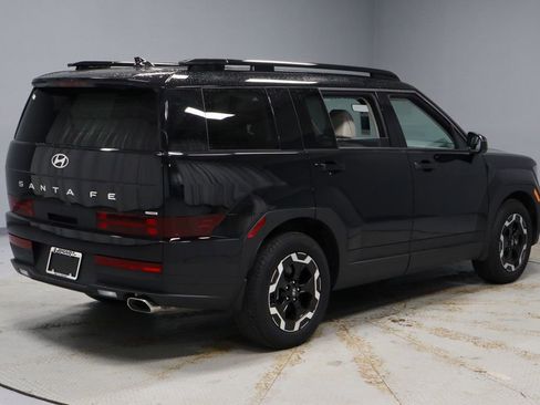 Used 2025 Hyundai Santa Fe SEL image 12