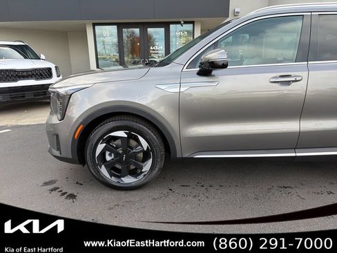 New 2026 Kia Sorento EX AWD/4WD image 11