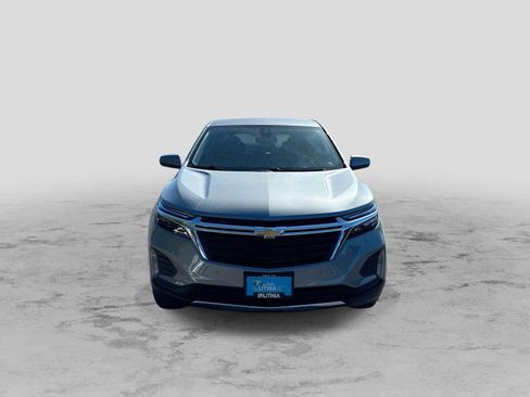 Used 2024 Chevrolet Equinox LT AWD/4WD image 2